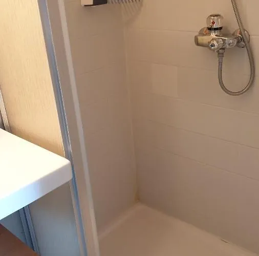 Seegasthof Zur Landeroith Inn Weyregg